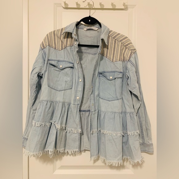 Zara denim shirt like new - Picture 2 of 3